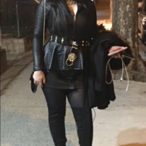 Cute black set blazer and skirt size medium..